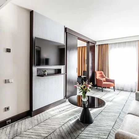Sofitel Lisbon Liberdade-3